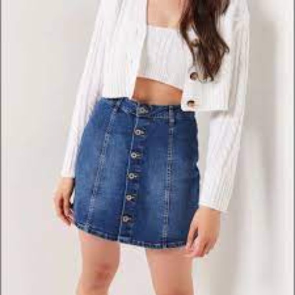 Ardene Dresses & Skirts - Denim Basic Button Up Skirt